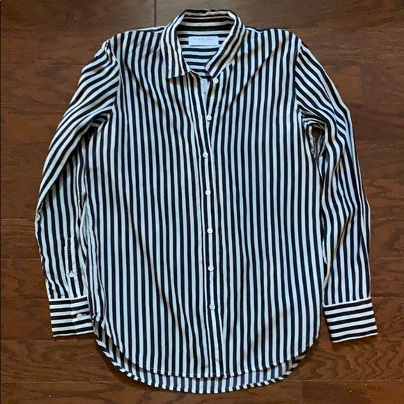 Everlane Tops - Everlane the relaxed silk shirt bold stripe size 0